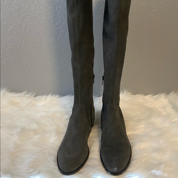 Corso Como Laura Gray Suede‎ Over the Knee Boots - Picture 5 of 12